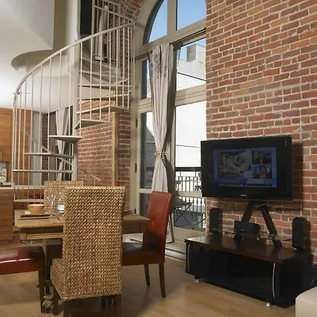 Loft Au Coeur Du Vieux-Quebec Apartment Exterior photo