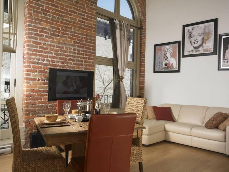 Loft Au Coeur Du Vieux-quebec *
